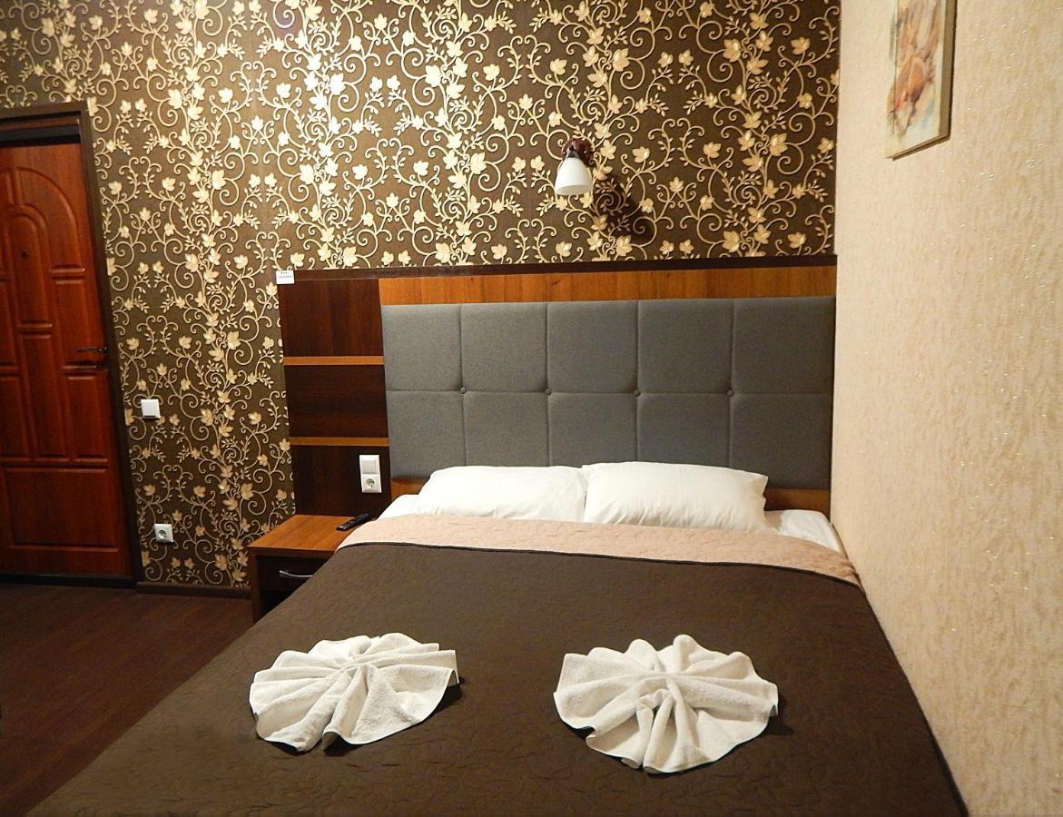 Guest House Kherson Extérieur photo