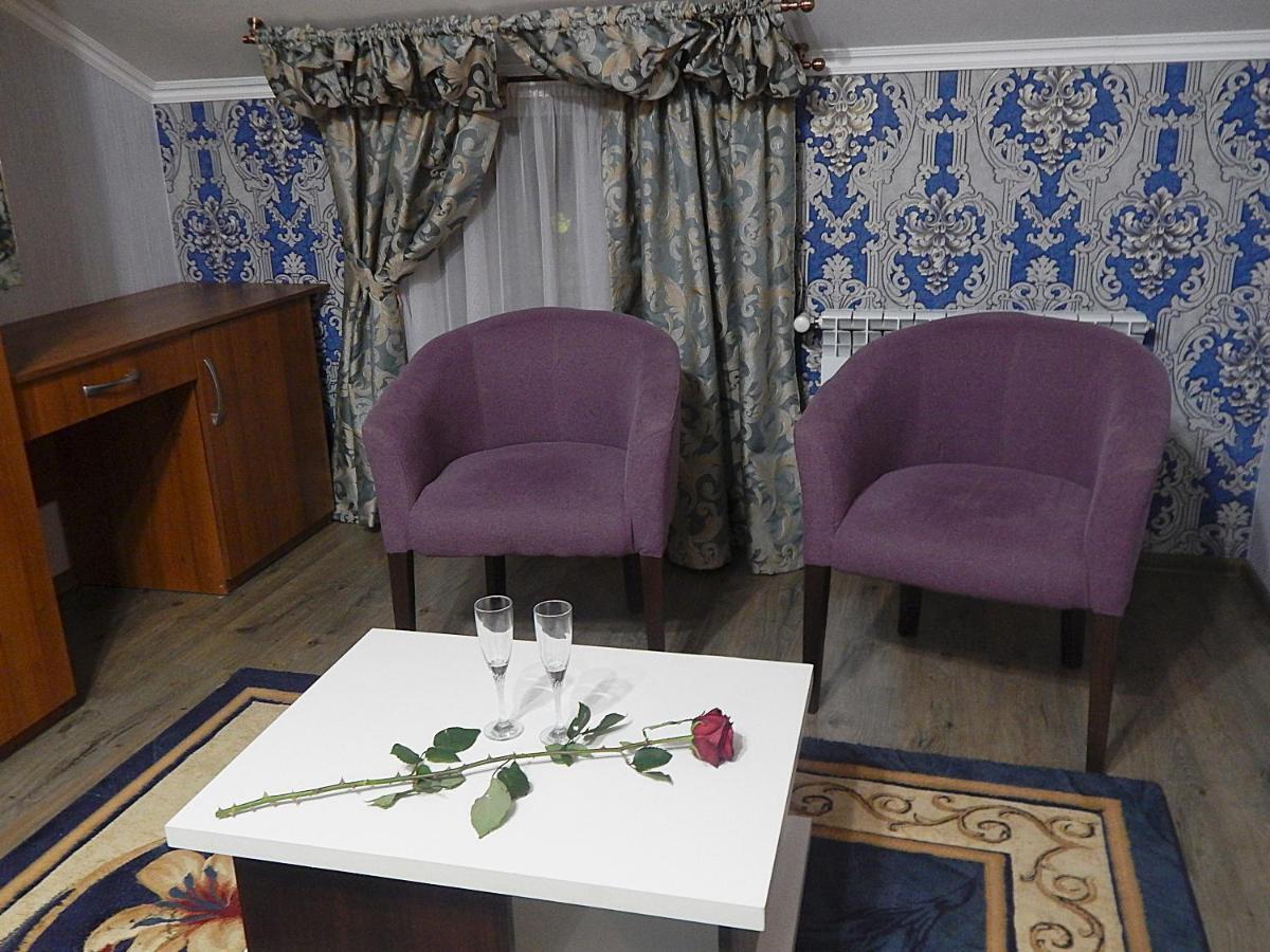 Guest House Kherson Extérieur photo