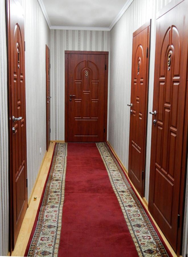 Guest House Kherson Extérieur photo